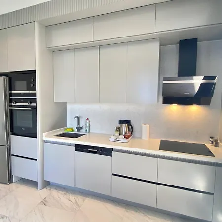 Via Mar - Experience *