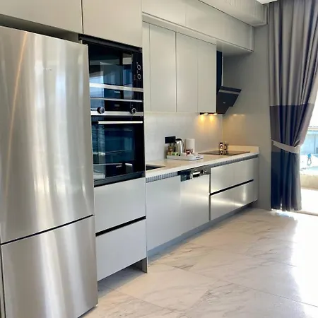 Via Mar - Experience