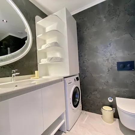 Via Mar - Experience 아파트 *